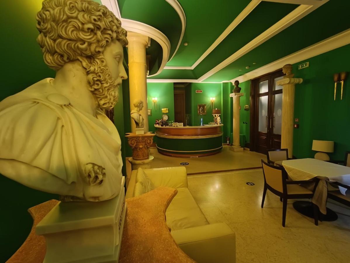 Seccy Hotel Boutique Art & Museum Fiumicino Kültér fotó
