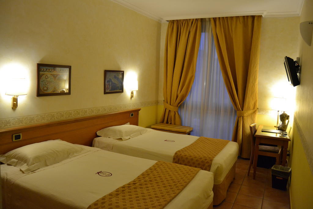 Seccy Hotel Boutique Art & Museum Fiumicino Szoba fotó
